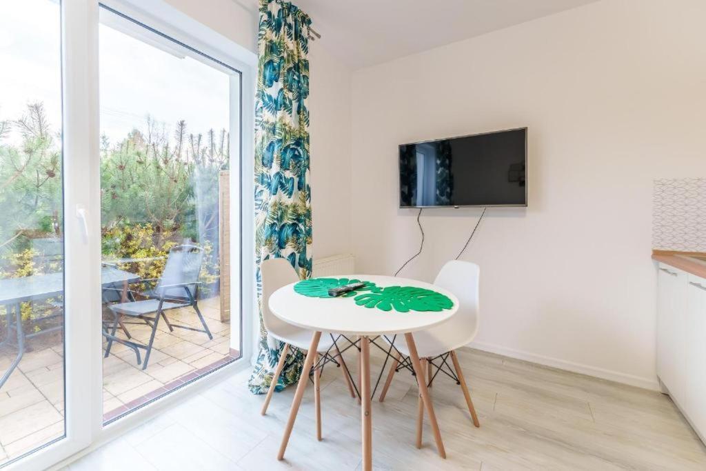 Apartamenty Przy Plazy, Ogrod - Grzybowo-Kolobrzeg - Nadmorska 26 Гжибово Екстер'єр фото