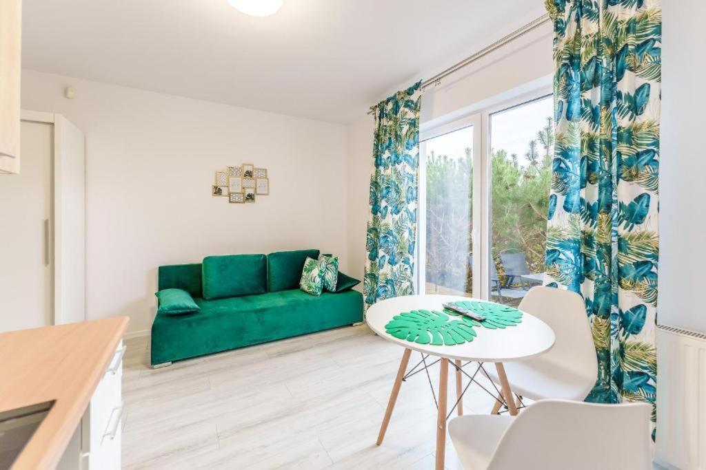 Apartamenty Przy Plazy, Ogrod - Grzybowo-Kolobrzeg - Nadmorska 26 Гжибово Екстер'єр фото