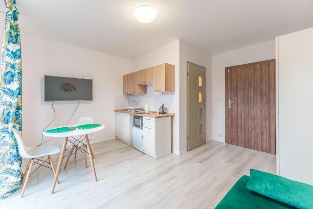 Apartamenty Przy Plazy, Ogrod - Grzybowo-Kolobrzeg - Nadmorska 26 Гжибово Екстер'єр фото